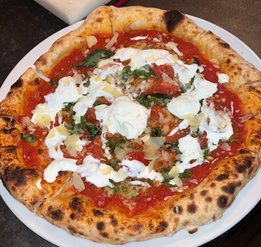 Frisch gebackene Pizza